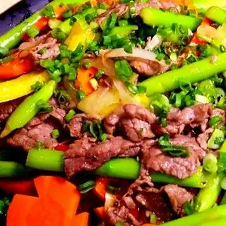 Hình ảnh Bò xào măng tây