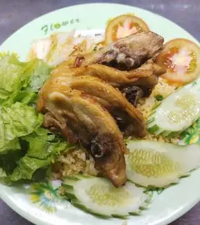 Hình ảnh Cơm ức gà Vừa