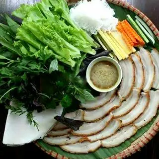 Hình ảnh Bánh tráng ba chỉ quay