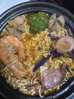 Hình ảnh mì cay hải sản 