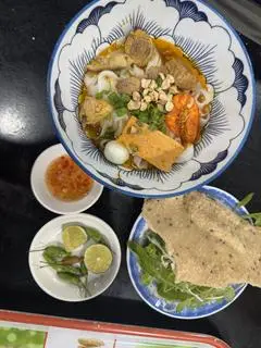 Hình ảnh Mì Quảng Thập Cẩm