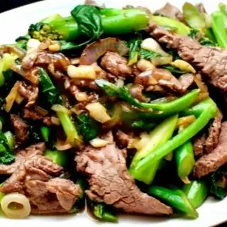Hình ảnh Phần cải xào bò lớn - Không cơm