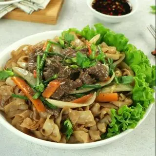 Hình ảnh Phở Xào Cải Bò + Pepsi 