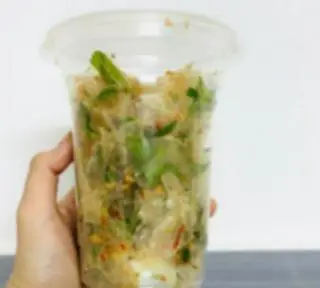 Hình ảnh Bánh tráng trộn bơ tỏi