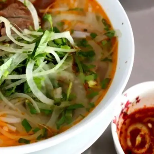 Hình ảnh Bún bò chả - Pepsi