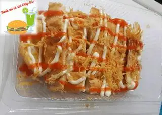 Hình ảnh Bánh mì trộn chà bông bơ giòn