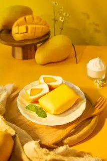Hình ảnh Mango pillow - crepe xoài