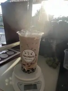 Hình ảnh trà sữa truyền thống full topping