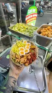 Hình ảnh Bánh tráng trộn thập cẩm 