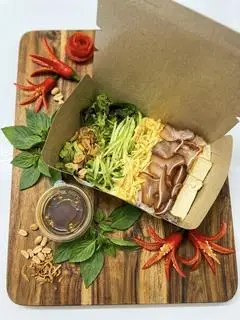 Hình ảnh Bún Nước Tương Tai Heo Khìa