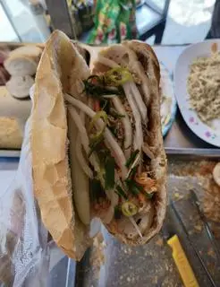 Hình ảnh Bánh mì thập cẩm