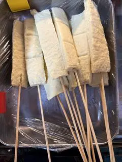 Hình ảnh Đậu hủ ngậy mỡ gà ( xiên ) 