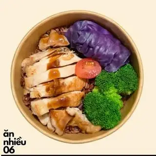 Hình ảnh Cơm gạo lứt với đùi gà file áp chảo sốt teriyaki