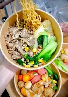 Hình ảnh Mì Trộn Indomie + Bò + Trứng 