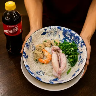 Hình ảnh Combo sảng khoái - Coca - 1 người