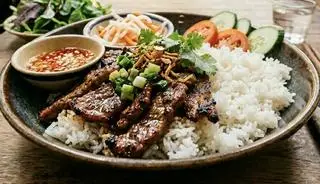 Hình ảnh Cơm tấm thịt bò nướng