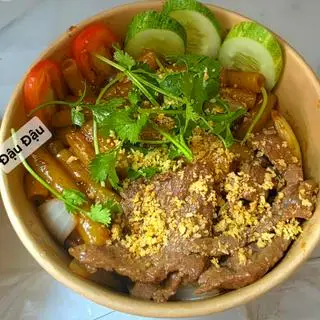 Hình ảnh Nui Xào bò