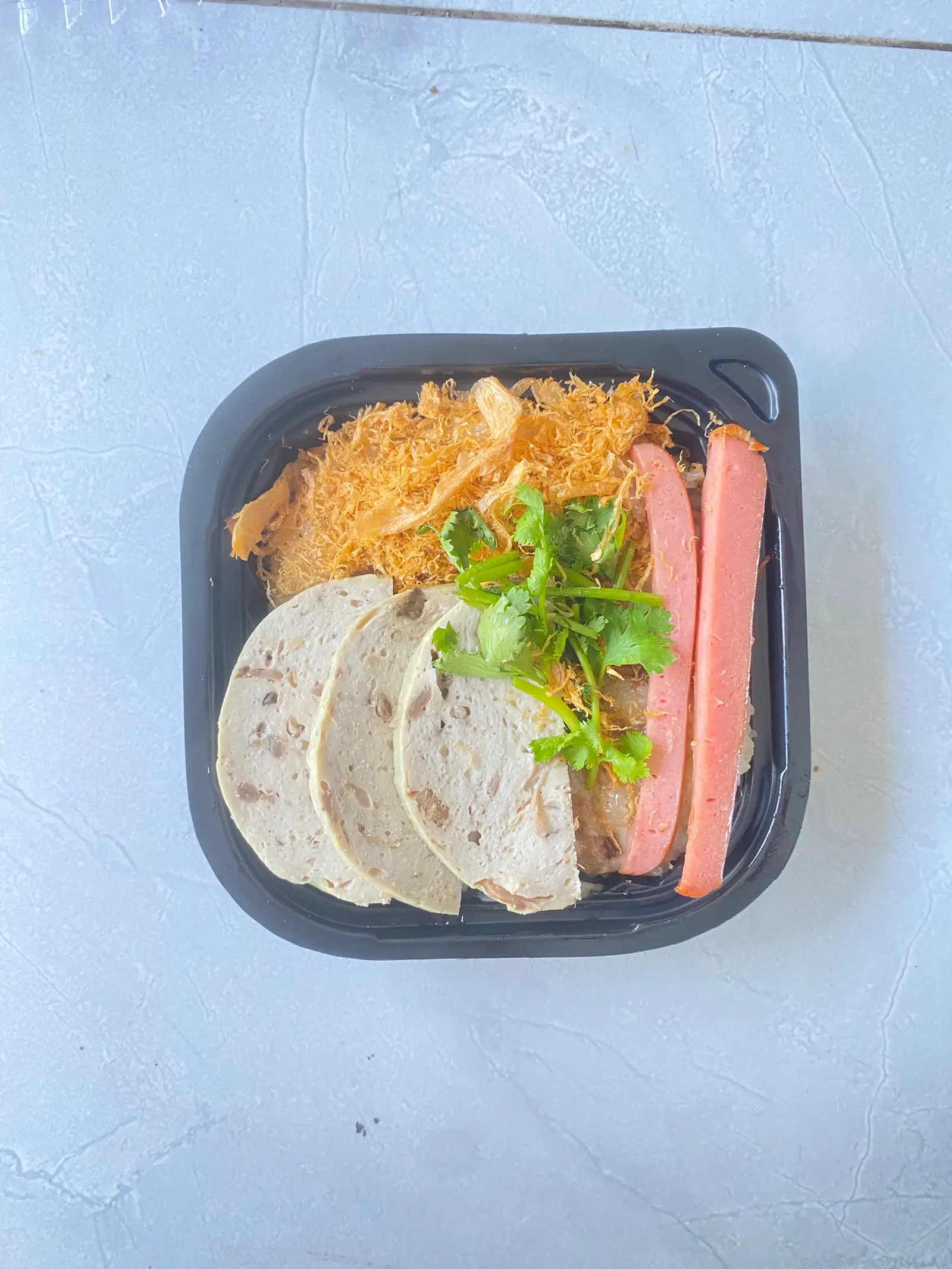 Hình ảnh Xôi Chay Đầy Đủ ( Chả + Chà Bông)