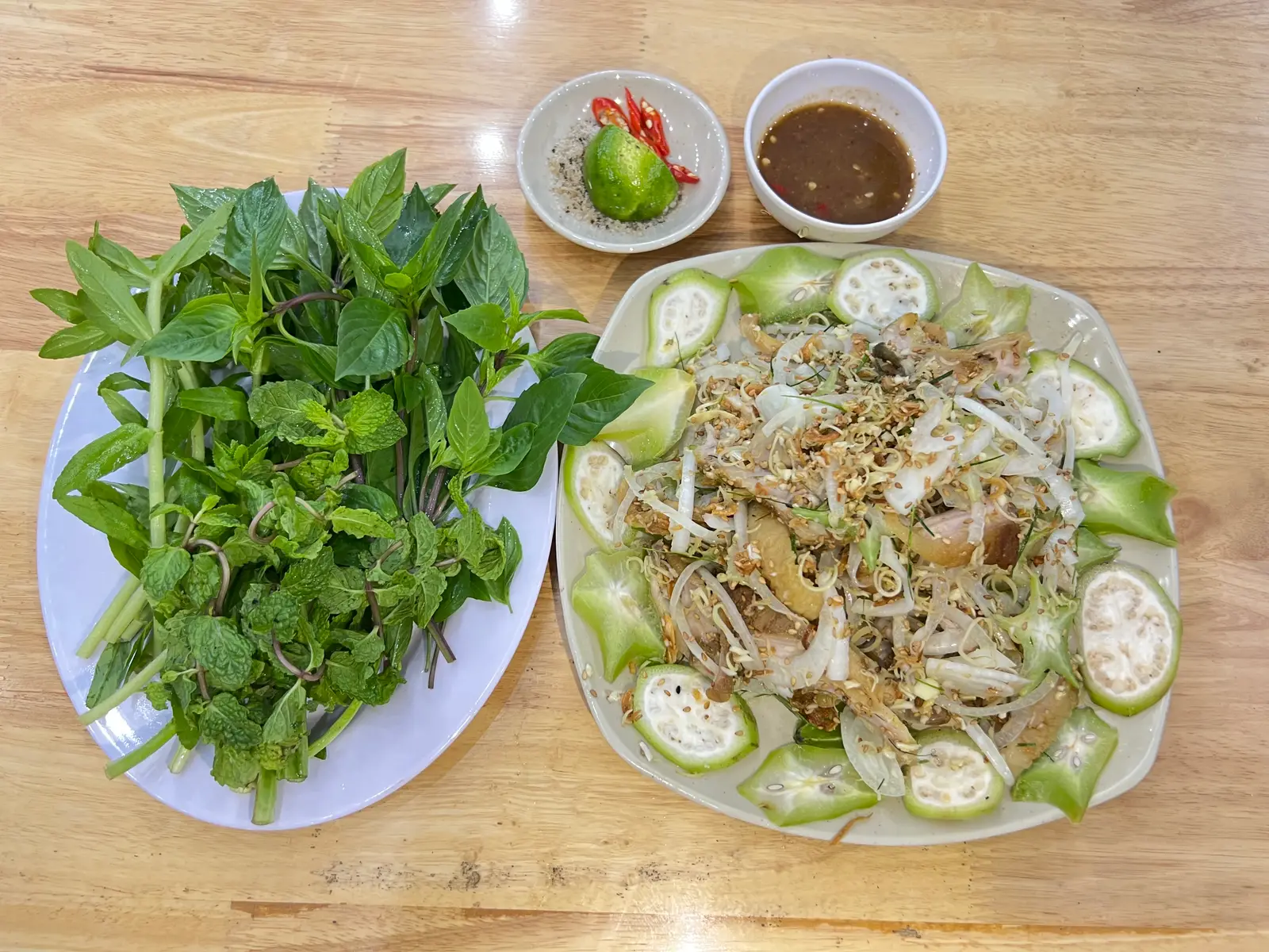 Hình ảnh THỎ BÓP THẤU