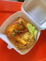 Hình ảnh Cơm góc tư đùi