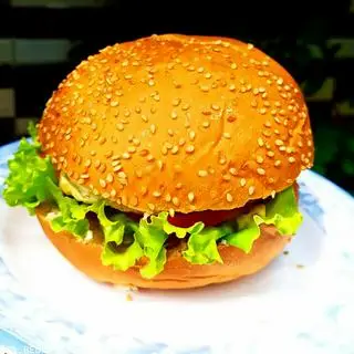 Hình ảnh Burger bò - trứng