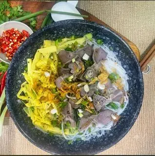 Hình ảnh Bún măng mề vịt