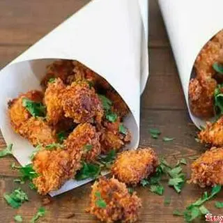 Hình ảnh Sụn Gà Lắc Phomai