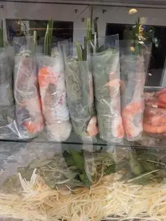 Hình ảnh Gỏi Cuốn ( tai heo )