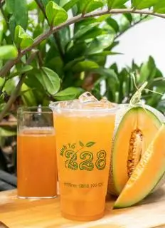 Hình ảnh Nước ép Dưa Lưới vàng 