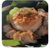 Hình ảnh Xôi chả cá tặng 1 cốc trà tắc