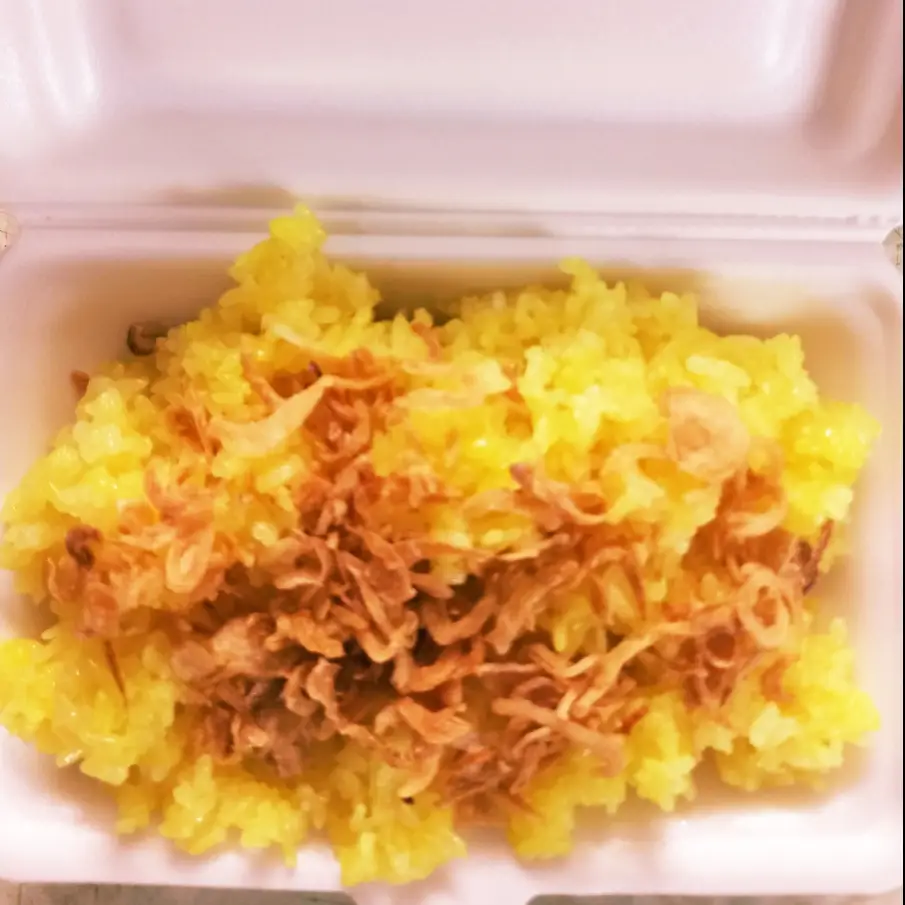 Hình ảnh Xôi Hoàng Phố - Ruốc bông- Hành phi