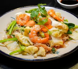 Hình ảnh Bún gạo xào hải sản đặc biệt 
