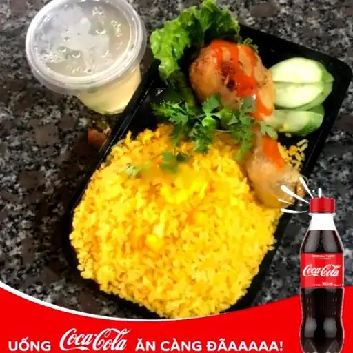 Hình ảnh Cơm rang gà đùi - coca