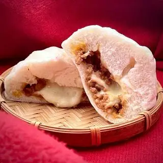 Hình ảnh Xá xíu phô mai