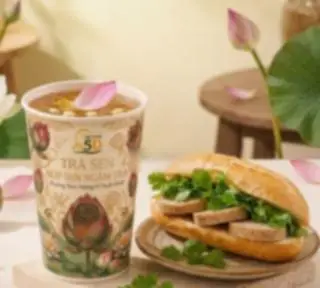 Hình ảnh Combo bánh mì chả+ trà sen