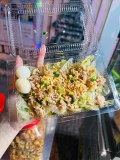 Hình ảnh Bánh tráng trộn mỡ hành thịt bằm 