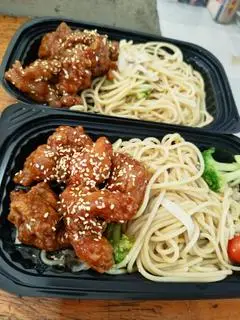 Hình ảnh Mỳ Ý gà sốt cay
