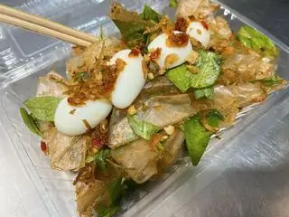 Hình ảnh Bánh Tráng Muối Tỏi Sate (Trộn Sẵn)
