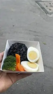 Hình ảnh Cơm Gạo Lức Trứng
