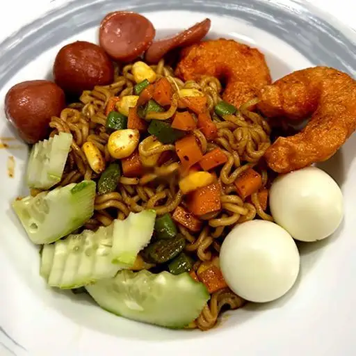 Hình ảnh Mì trộn thập cẩm