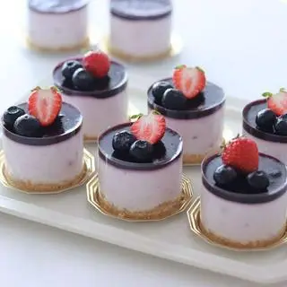 Hình ảnh Bánh mousse việt quất