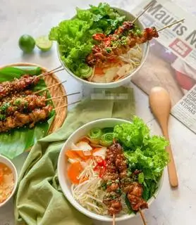 Hình ảnh bún trộn thịt nướng