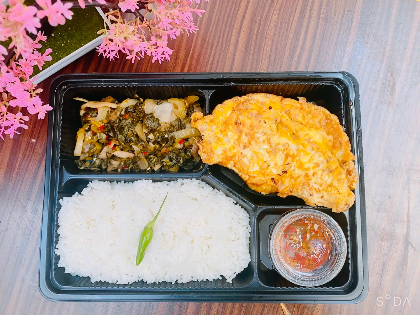 Hình ảnh Cơm Trứng Chiên Thịt