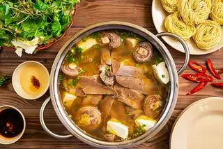 Hình ảnh Lẫu đuôi bò