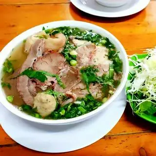 Hình ảnh Bún bò Huế tô đặc biệt