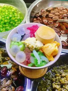 Hình ảnh Chè thái bánh plan