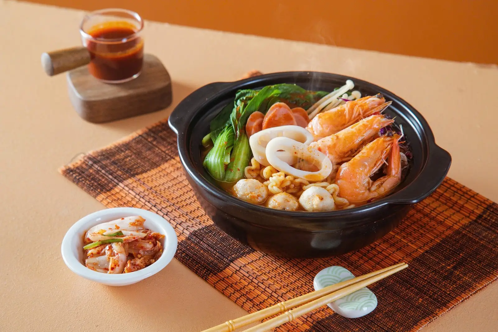 Hình ảnh Mỳ cay hải sản