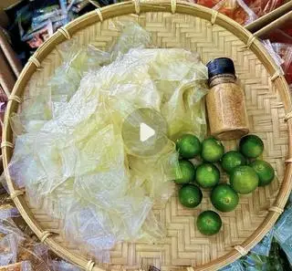 Hình ảnh Combo 300g bánh dẻo, 30g muối nhuyễn, dầu tỏi, tắc