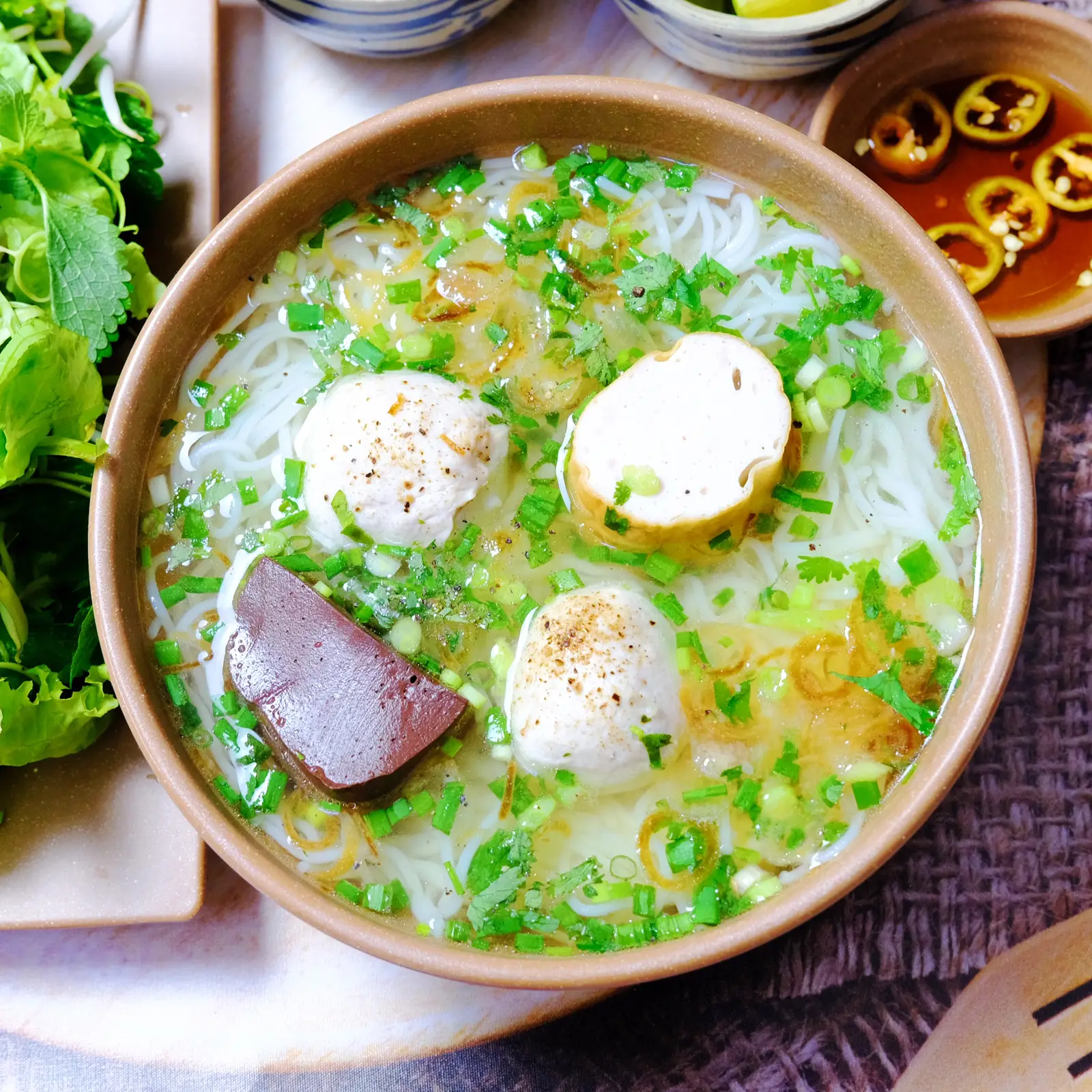 Hình ảnh Bún Mọc Chả