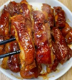 Hình ảnh Cơm Má Đùi Sốt BBQ